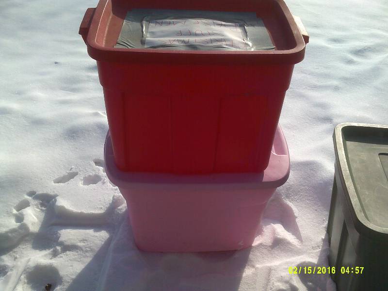 lot 7 image: 2 TOTES AND COVERS