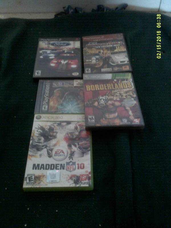 lot 16 image: PLAY STATION AND X BOX GAMES