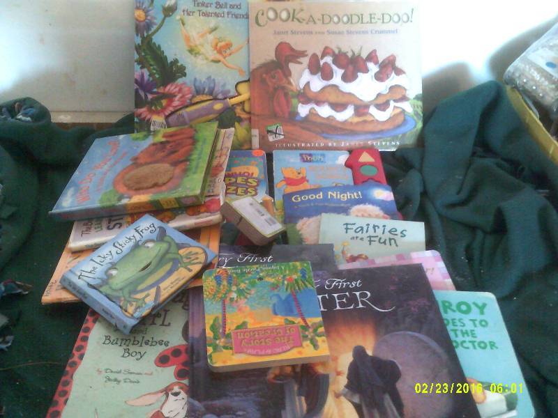 lot 74 image: KIDS BOOKS