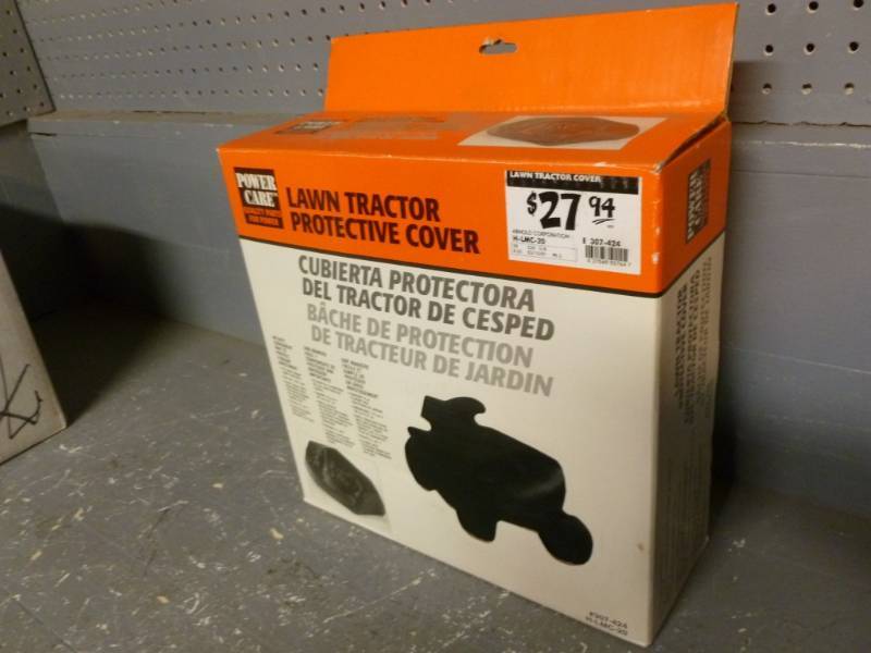 lot 11 image: New Lawn Tractor Cover