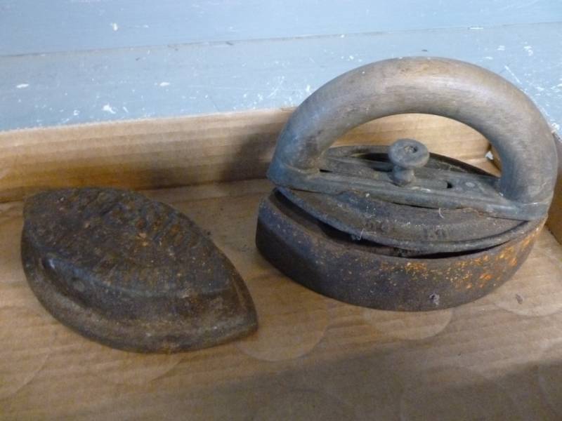 lot 45 image: Antique Sad Iron