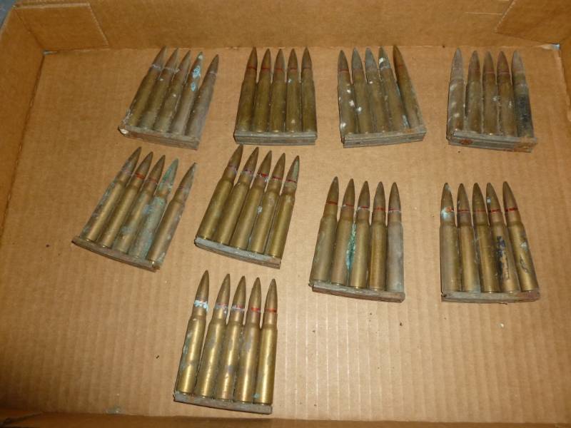 lot 97 image: Vintage Military Ammo