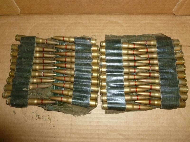 lot 102 image: Vintage Military Ammo