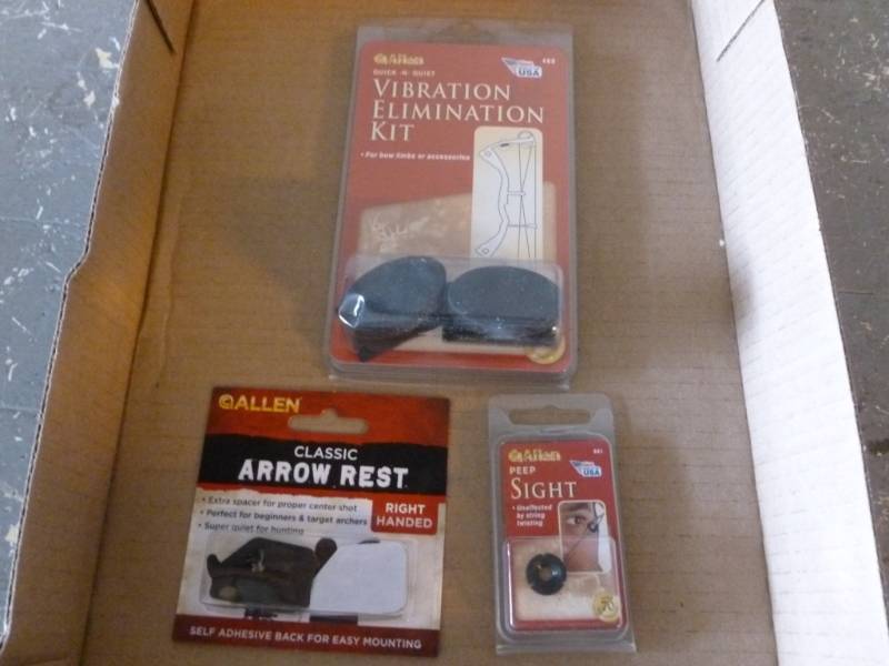 lot 129 image: New Archery Equipment