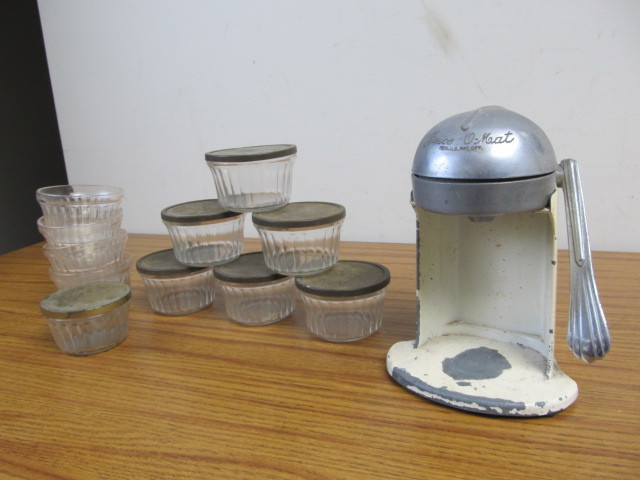 Vintage Juice-O-Matic wGlass Jelly Jars