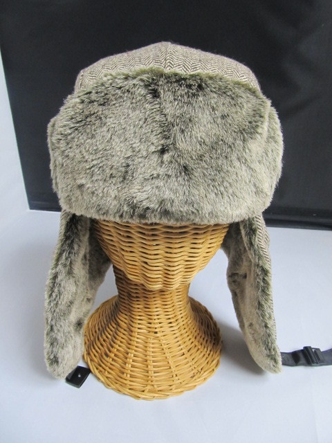 Brand New Mens Trapper Hat
