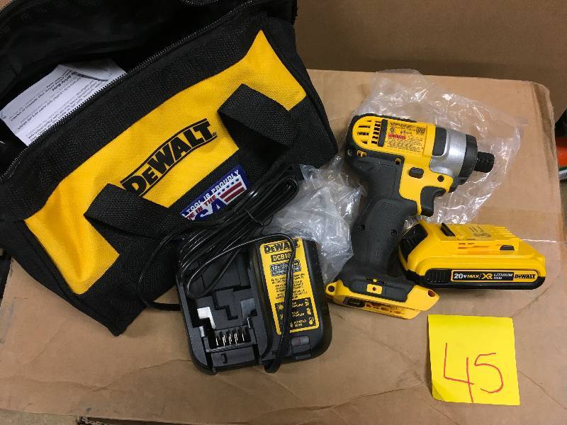 lot 45 image: Dewalt 18v Dewalt DCF885-XE Impact Driver in like new condition