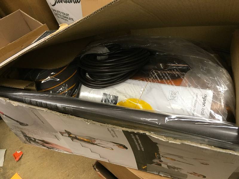 lot 73 image: Dyson Ball Multi Floor 2 Upright Vacuum not used