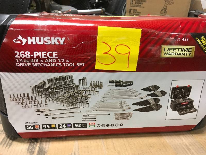 lot 39 image: HUSKY Mechanics 268 Piece Tool Set