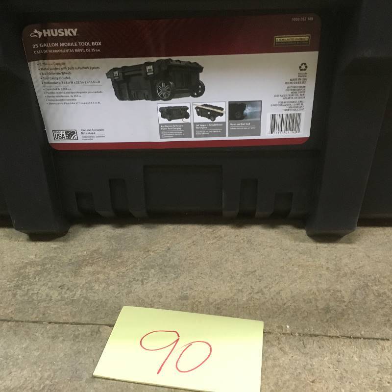 lot 90 image: Husky 35 in. Mobile Job Box, Black - Missing Nut