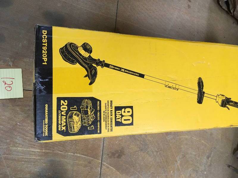 lot 120 image: DeWalt 20 Volt Cordless Lithiun-Ion XR Brushless String Line Trimer - 5 Amp