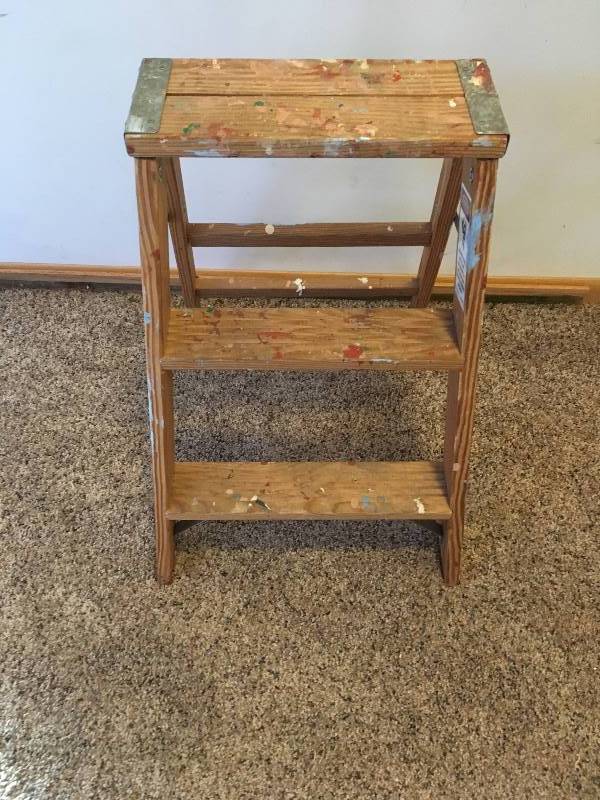 lot 27 image: Werner Wood Folding Ladder  Step Stool
