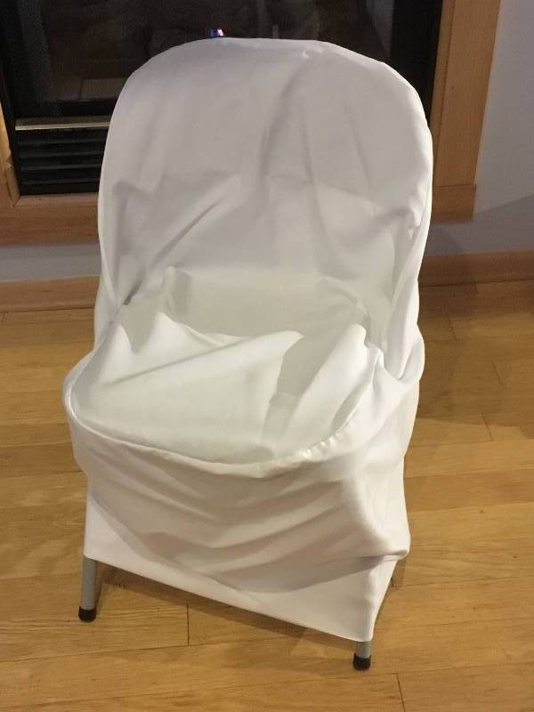 lot 103 image: 12 White Fabric Chair Covers