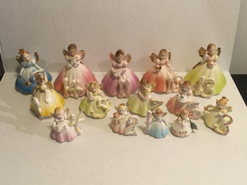 lot 107 image: Dakin Josef Originals Birthday Angels Infant - 14