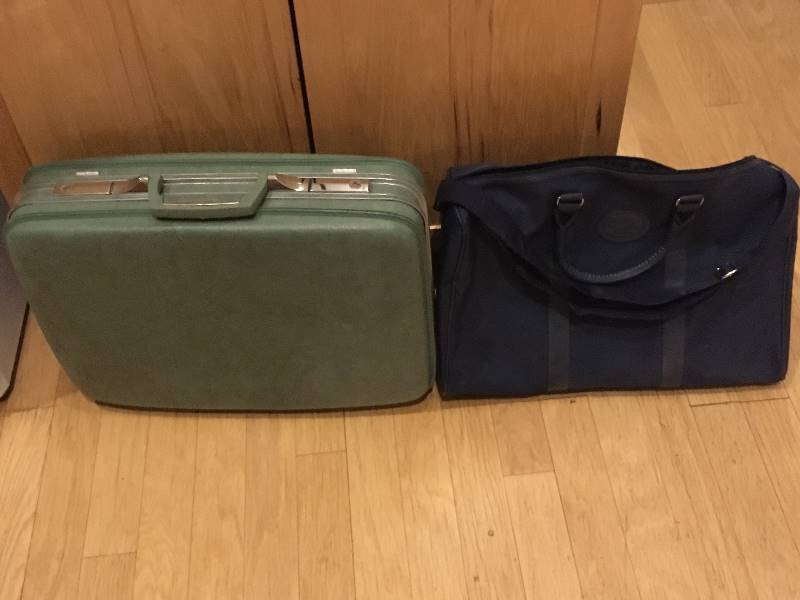 lot 131 image: Airway Hardsided Suitcase & Art of Shaving Canvas Duffle
