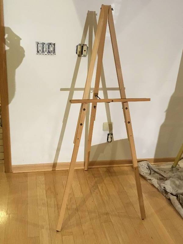 lot 133 image: Wooden Art Easel