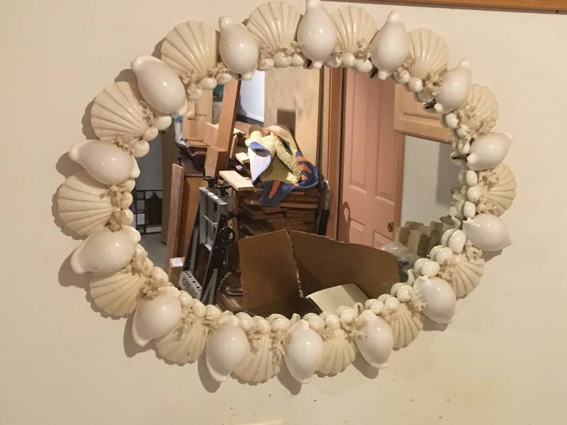 lot 138 image: Oval Shell Mirror
