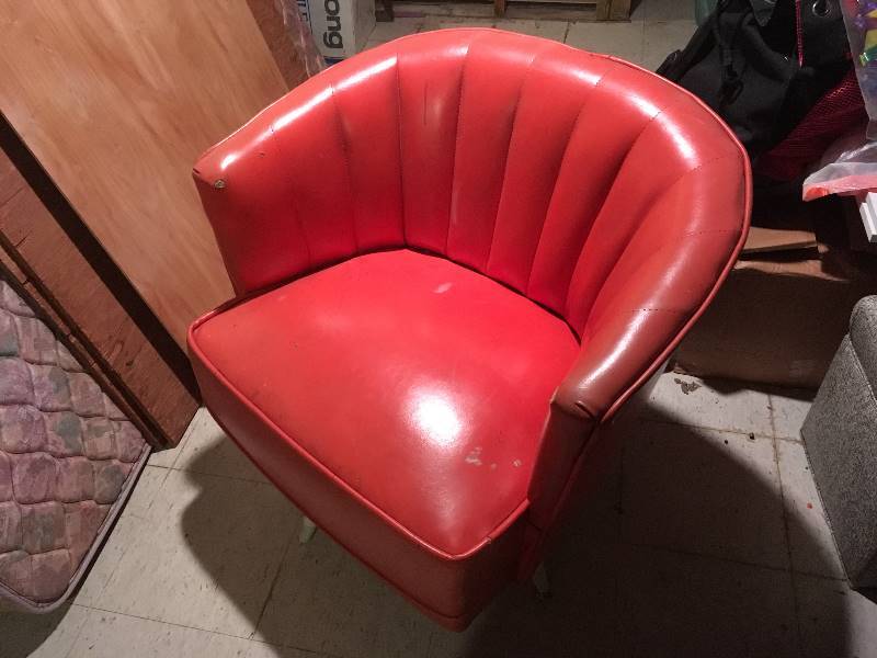 lot 147 image: MCM Orange Barrell Chair
