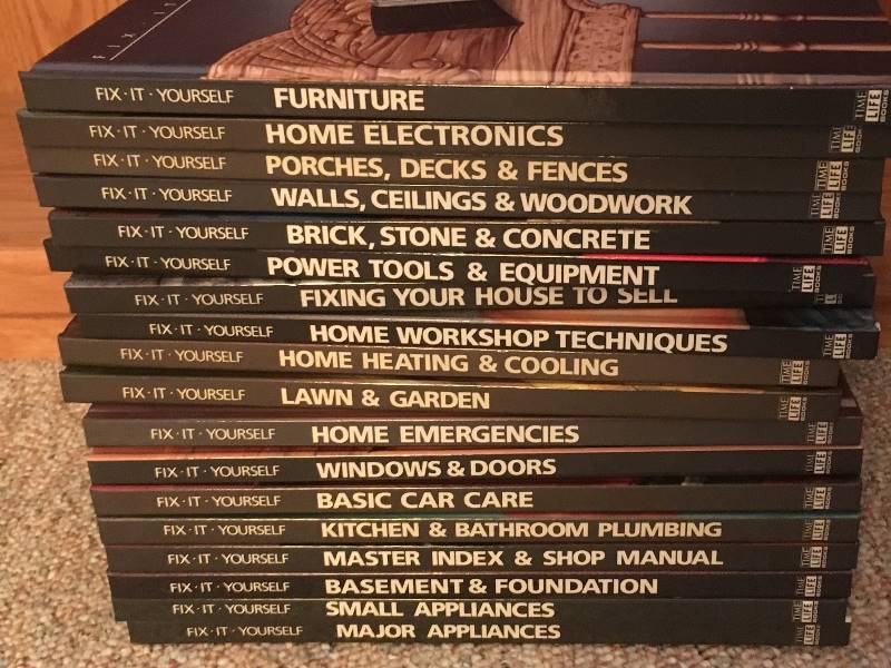 lot 187 image: Time Life Do It Yourself Books - set of 18