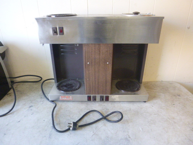 lot 14 image: Bunn-O-Matic Coffee Brewer