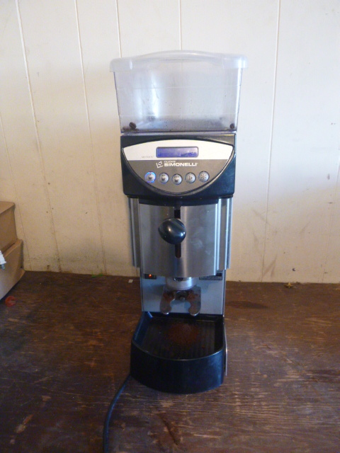 lot 16 image: Nuova Simonelli Mythos Plus Coffee Bean Grinder