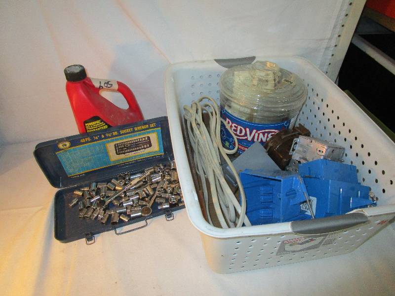 lot 28 image: Sockets, Drano, fuses, electrical boxes and more