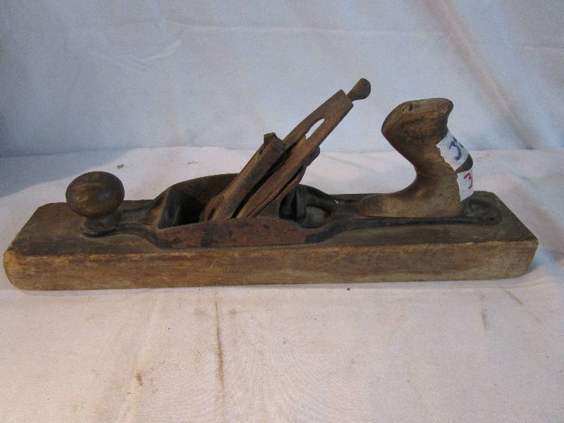 lot 32 image: Plane Kelley-How-Thomson Company Plane Duluth MN 2 12 x 15