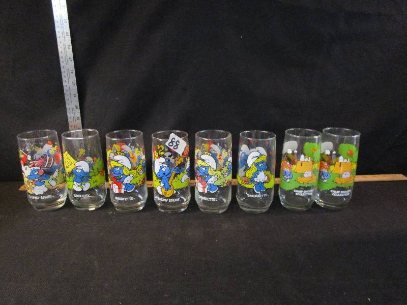lot 46 image: Smurf and Charlie Brown Glasses