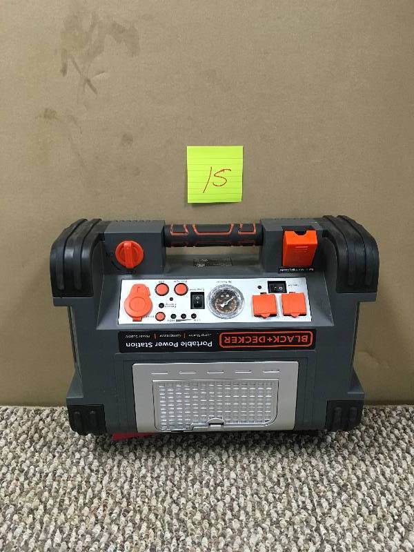 lot 15 image: Black and Decker Portable Power Station
