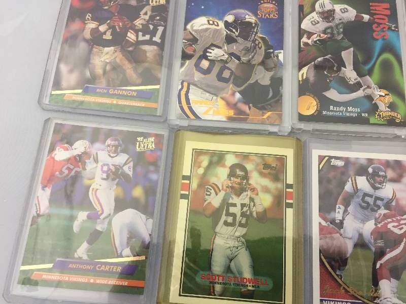 lot 30 image: Minnesota Vikings Football Cards in Protective Sleeves