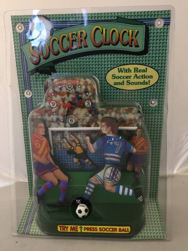 lot 29 image: Soccer Clock with Sound & Action