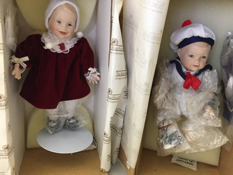 lot 44 image: Ashton Drake Porcelain Picture Perfect Babies Dolls