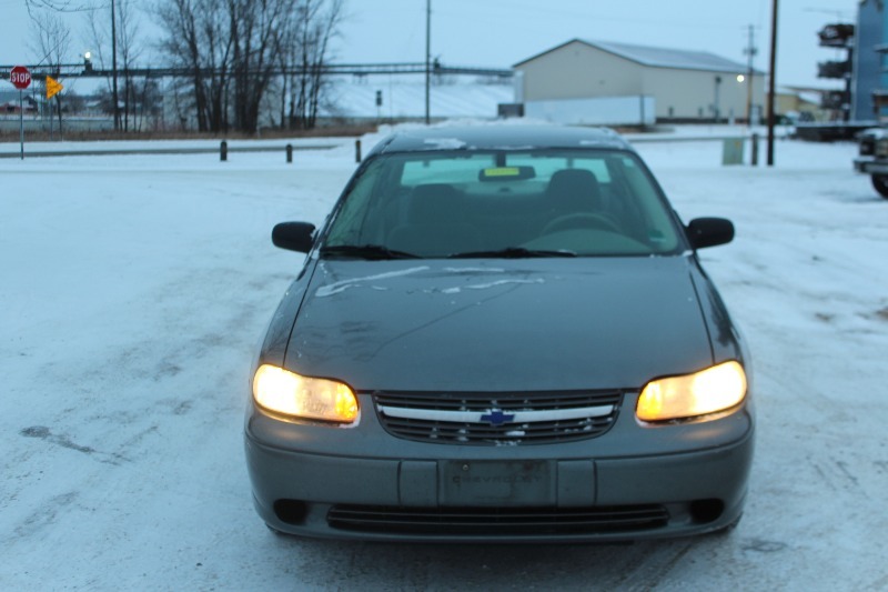 lot 2128 image: 2005 Chevrolet Malibu Classic