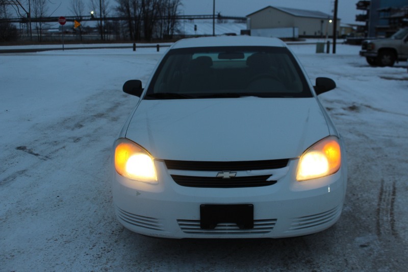 lot 2130 image: 2006 Chevrolet Cobalt LS - 124,798 Miles