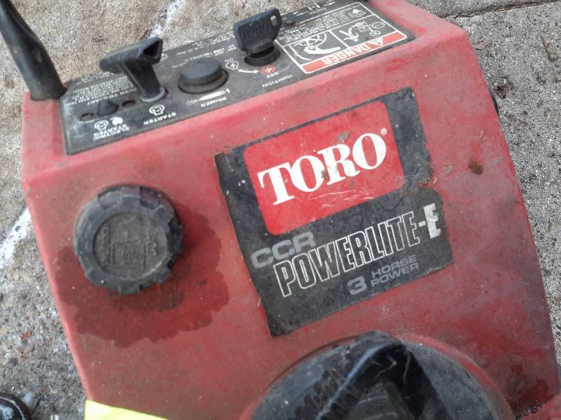 lot 40 image: Toro CCR Powerlite-E..  3 H.P.