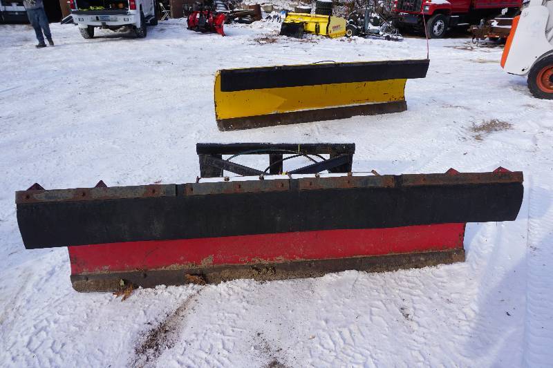 Universal Mount Bobcat Skid Loader Skid Steer 7 12 Snow Plow Attachment