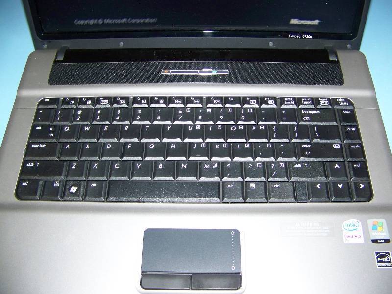 lot 19 image: Hewlett Packard (HP), Compaq, 6720s, Laptop Computer with Power Supply