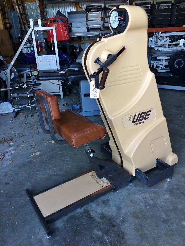 lot 1 image: Used On Ebay $2000 Cybex UBE Professional Upper Body Ergometer Arm Bike Hand Bike Physical Therapy Rehab Machine - Excellent Working Condition