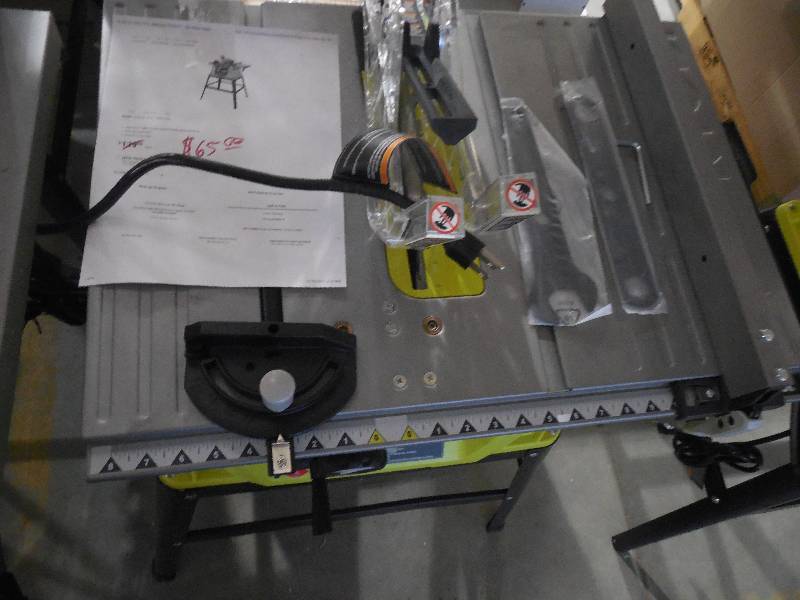 lot 75 image: Ryobi 15 Amp 10 in. Table Saw