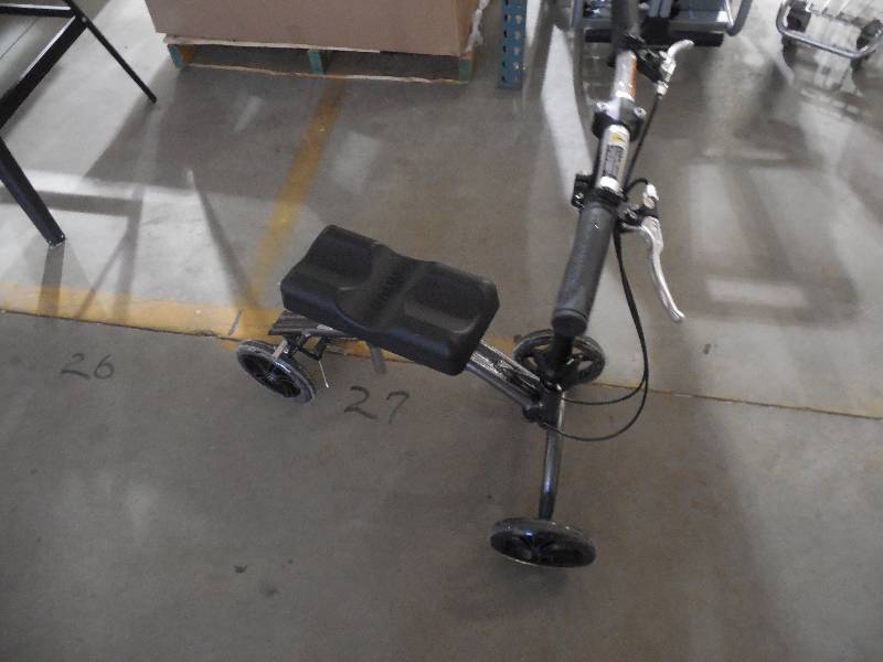 lot 81 image: Drive Steerable Knee Walker