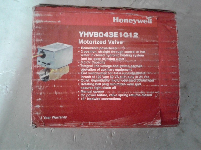 lot 98 image: Honeywell Motorized Valve