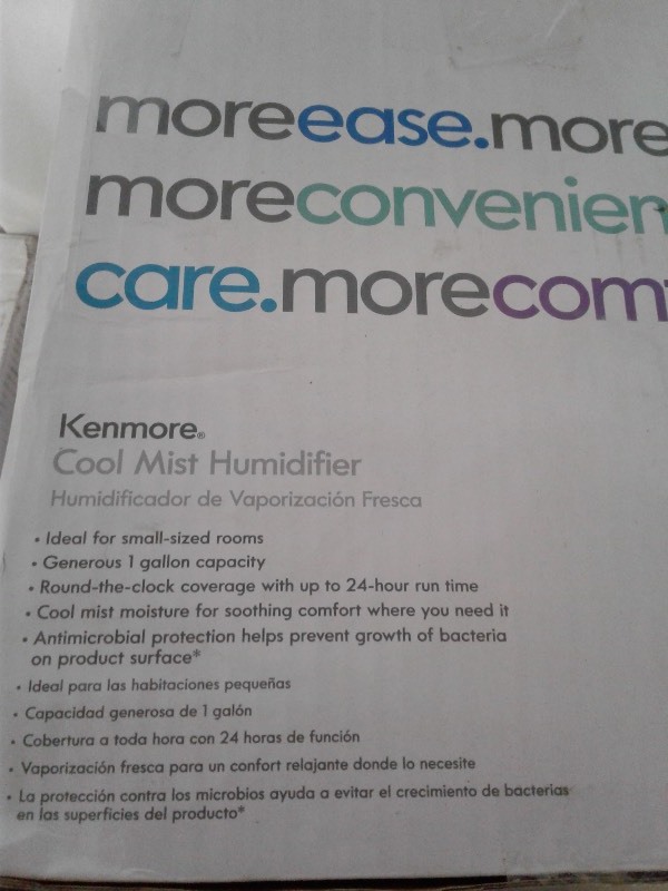 lot 100 image: Kenmore Cool Mist Humidifier