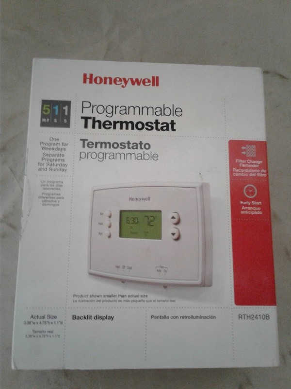 lot 15 image: Honeywell 5-1-1, RTH 2410B