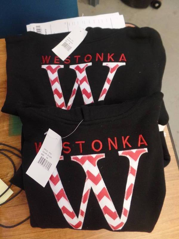 lot 435 image: BRAND NEW WESTONKA HOODIES