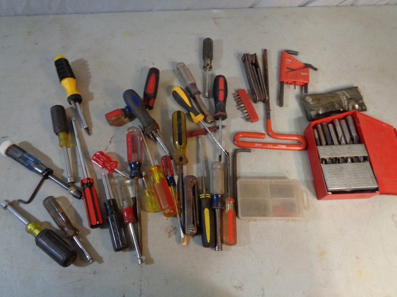 lot 31 image: Assorted Hand Tools, Drill Bits, Etc