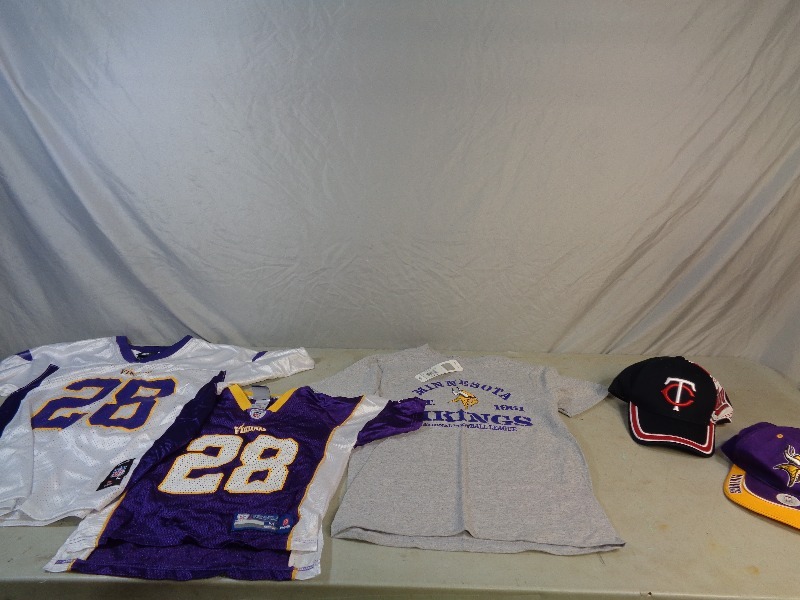lot 36 image: New and Pre Owned Sportswear
