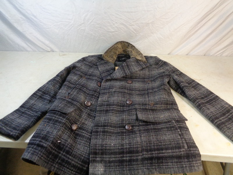 lot 48 image: New Cole Haan Jacket