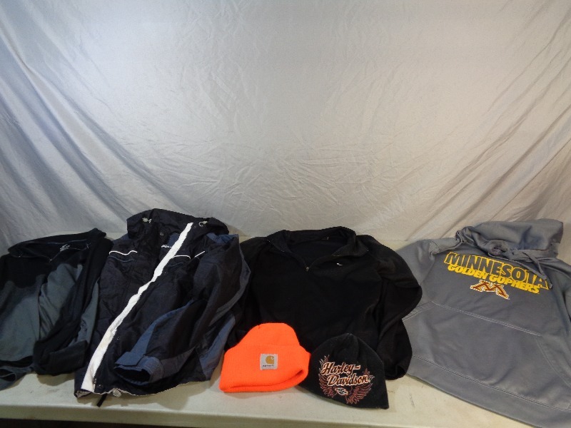 lot 52 image: Harley Davidson Hat and Assorted Clothing