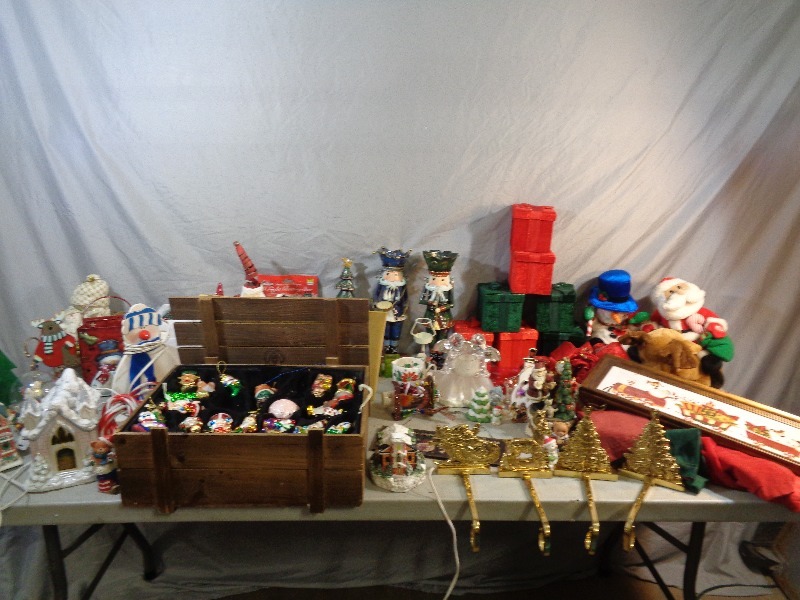 lot 92 image: Thomas Pacconi Glass Ornaments in Wood Crate and Holiday Decor