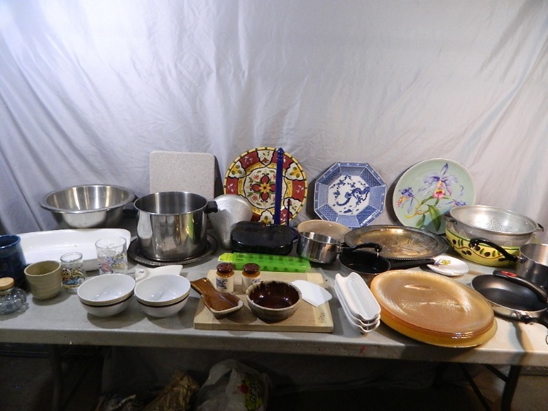 lot 135 image: Pots, Pans, and More